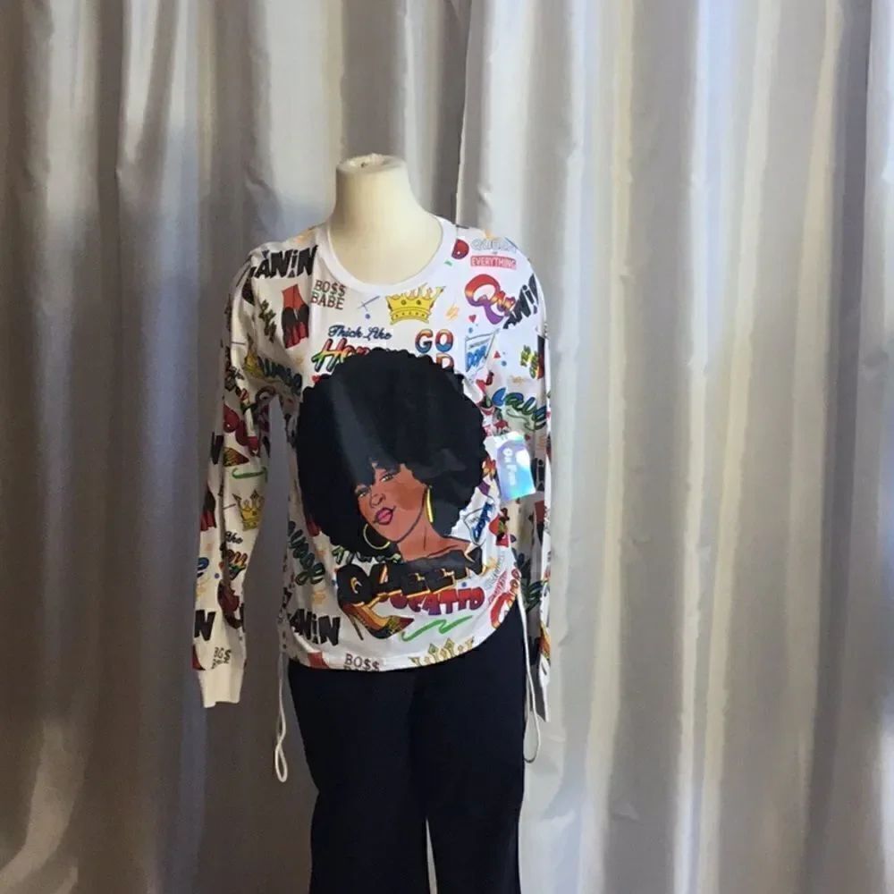 NWT ON FIRE lg sleeve tee graphic tee white DUR150